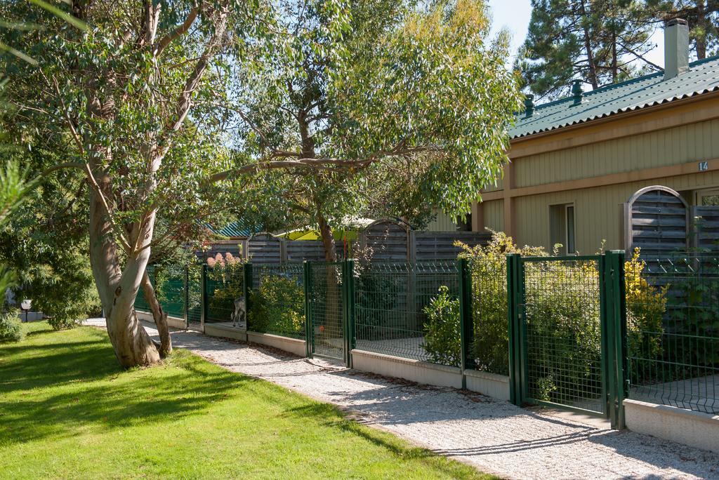 Cottages Des Pins Saint-Hilaire-de-Riez Exterior foto